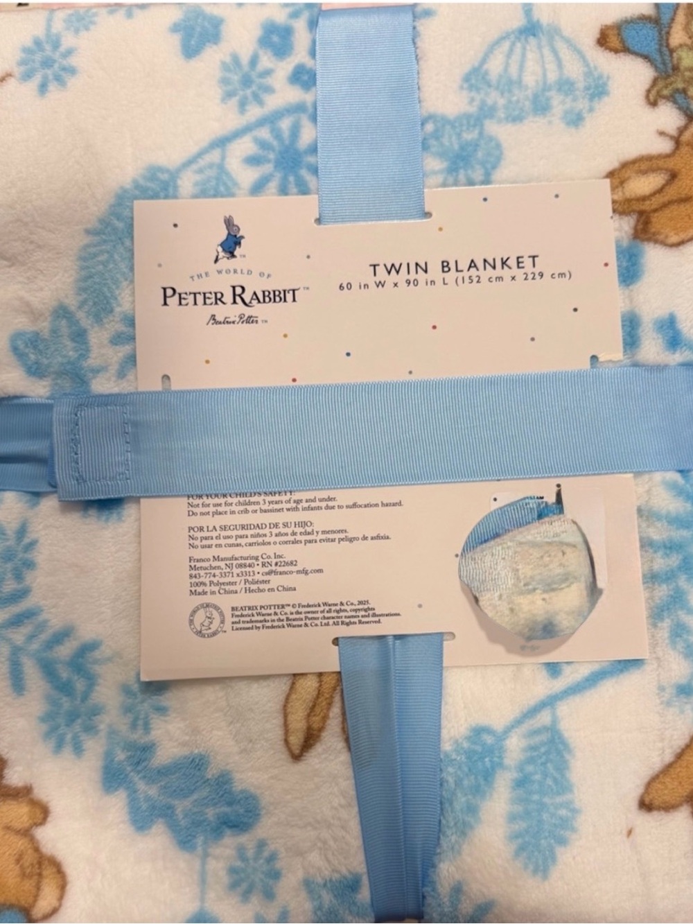 The World of Peter Rabbit Beatrice Potter Twin Blanket - Soft Plush Throw - Picture 2 of 6